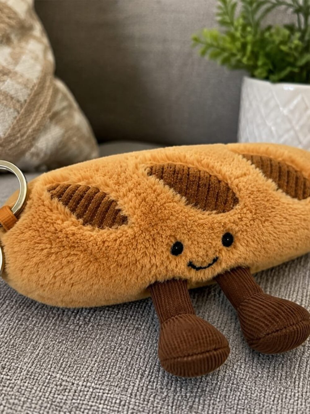 Jellycat Amuseables Baguette Bag Charm keychain New with tags - Picture 2 of 5